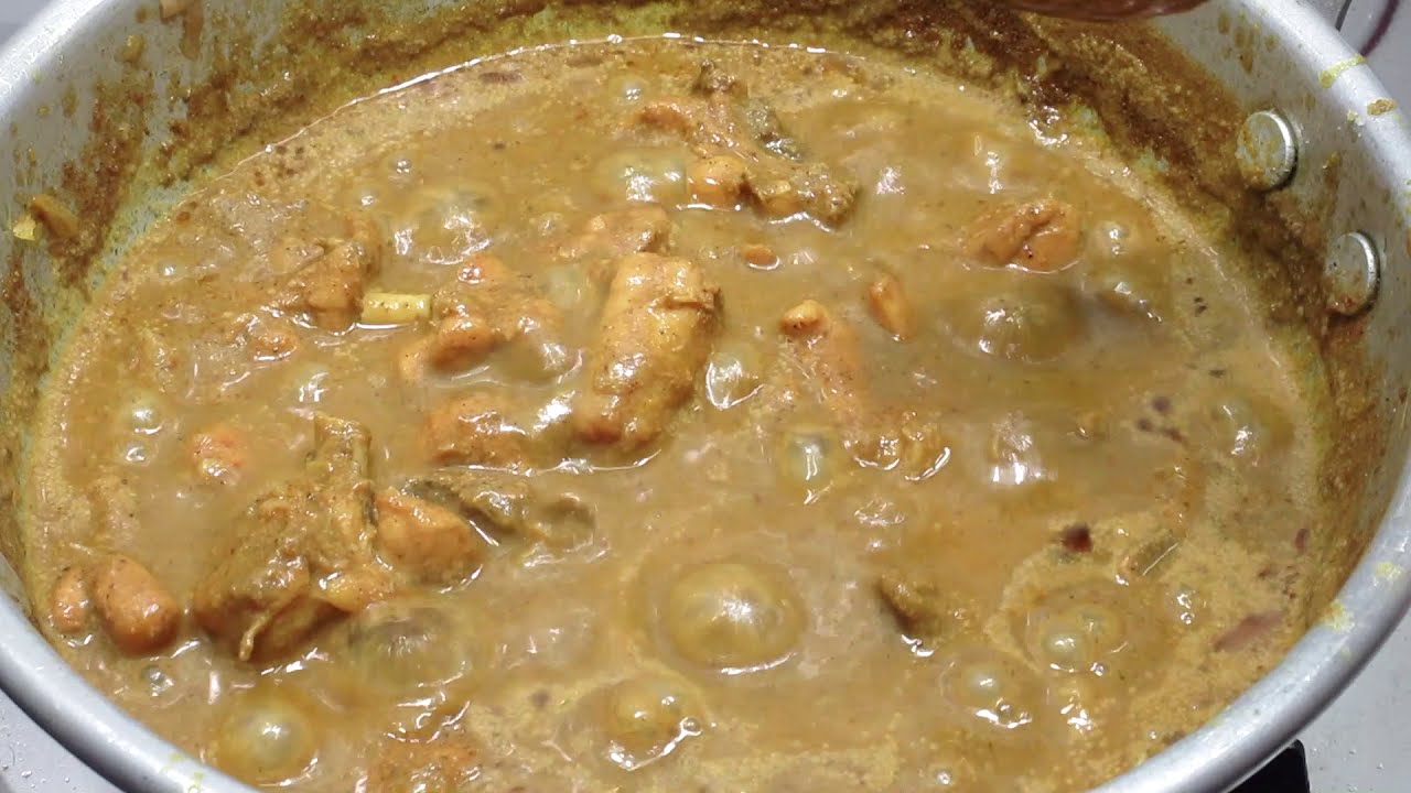 Chicken Curry Recipe /  Restaurant style chicken gravy/ Haran