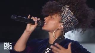 watch singer alicia keys perform at the 2016 democratic national convention