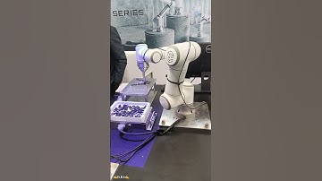 Robot playing Game IIT Delhi  || #iit #robotgame #engineeringproject #subhartiuniversity #subharti