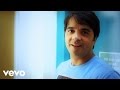 Luis Fonsi - 8 Studio Sessions