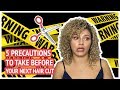 WARNING SIGNS THAT YOU'RE IN FOR A BAD CURLY HAIR CUT