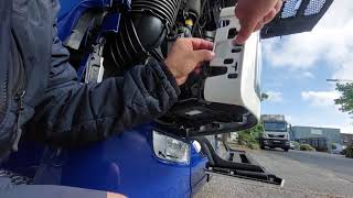 Why Do Not Need To Change Headlight  Bulb In Scania S  New Generation I Will Show You