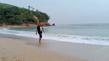 Pantai kecil PANGI di desa Tumpak Kepuh kab.Blitar