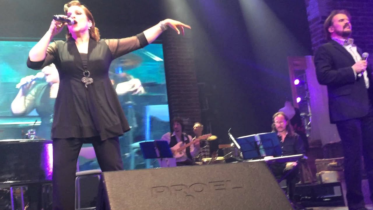 PIMPINELA Rata de dos patas y A esa