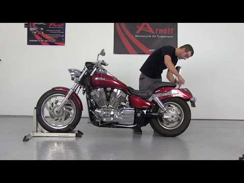 How to Install Arnott's Adjustable Air Suspension Kit on 02-07 Honda® VTX