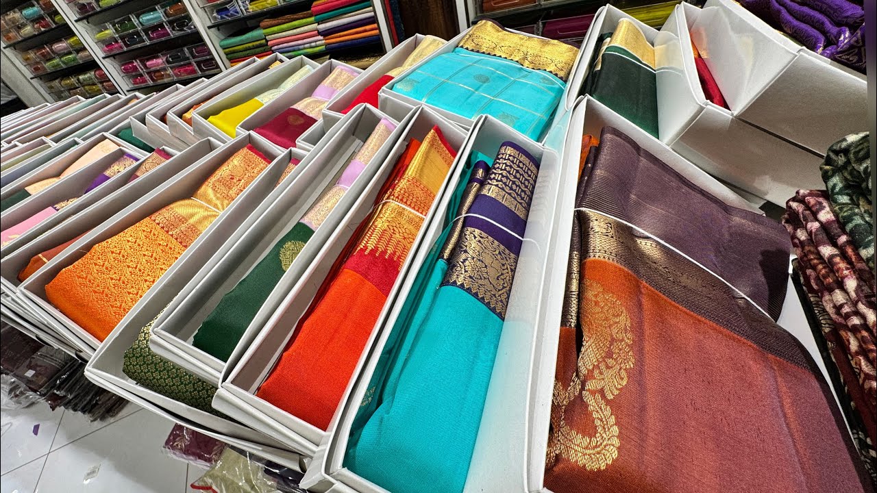 Сари из чистого шелка по оптовым ценам в Раджаджинагаре, Бангалор. Доставка курьером. 