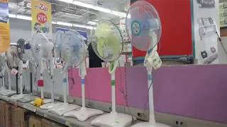 Fans at Carrefour