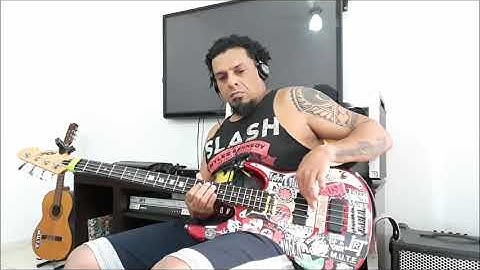 Thumbnail of Led Zeppelin - Ramble On (bass cover)