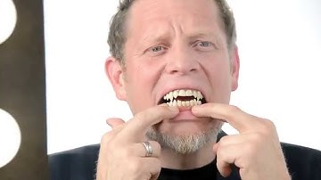 Tinsley Transfers Teeth FX Application: VAMPIRE