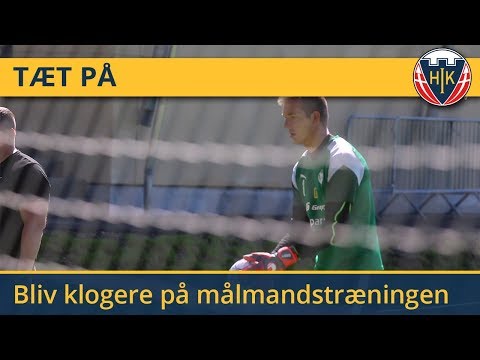 Video: Fodboldchef Hjalp En Målmand Med At Score I Sit Rigtige Liv - På Sin Debut