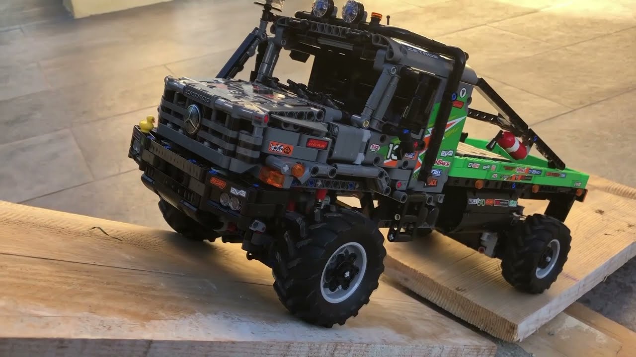 Mintinbox Open the Box] REVIEW LEGO Technic “42129 – Le camion d'essai 4x4  Mercedes-Benz Zetros” – Mintinbox