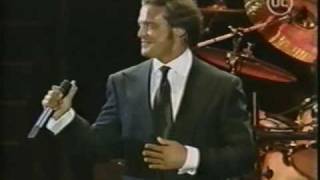 Video thumbnail of "Luis Miguel - Suave - Chile 2002"