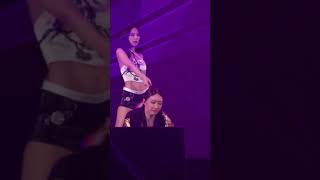 Jennie fancam - pink venom #BORNPINKinSeoul_Day1#언제나_블링크야_우린_떠난적_없으니까 #SHUTDOWN #BLACKPINK