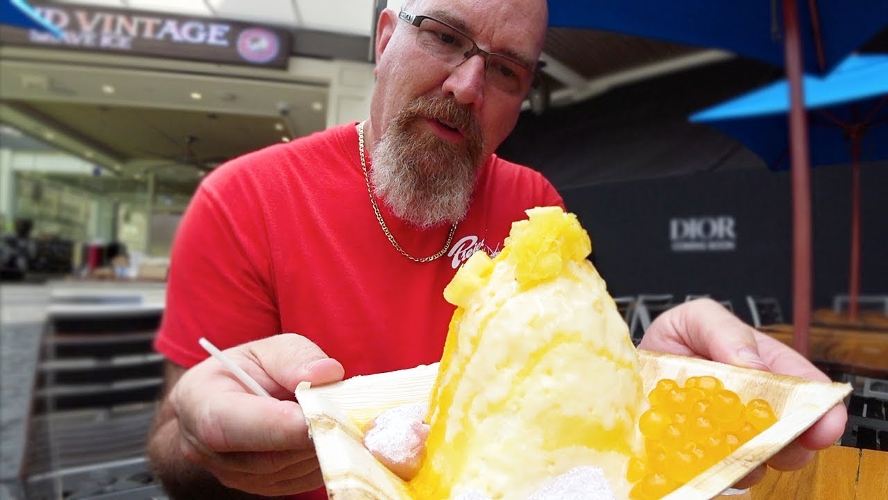 Oahu Hawaii's Ala Moana Shopping Center Experience