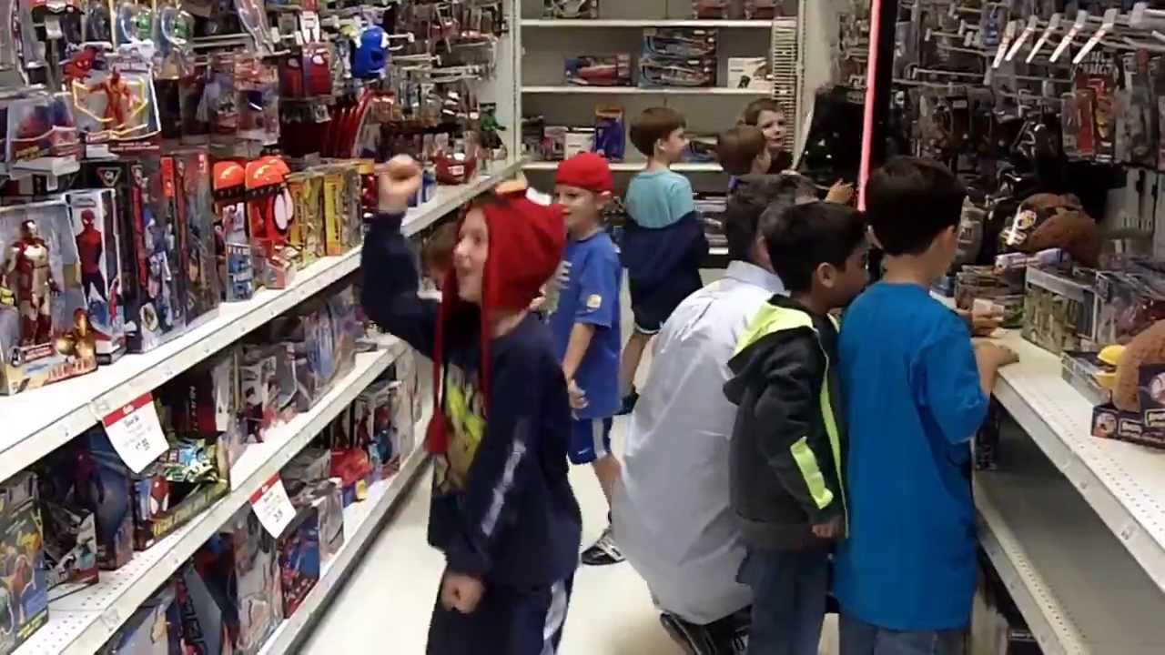 Harlem Shake Toy R Us Edition with Reaganzilla and Buddies