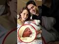Aldo de Nigris y Krizia Meyer anuncian el nacimiento de su hija y muestran su rostro