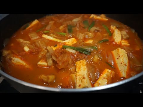 Vídeo: Sopa De Kimchi De Porc