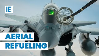 How do Fighter Jets Refuel in the Air?