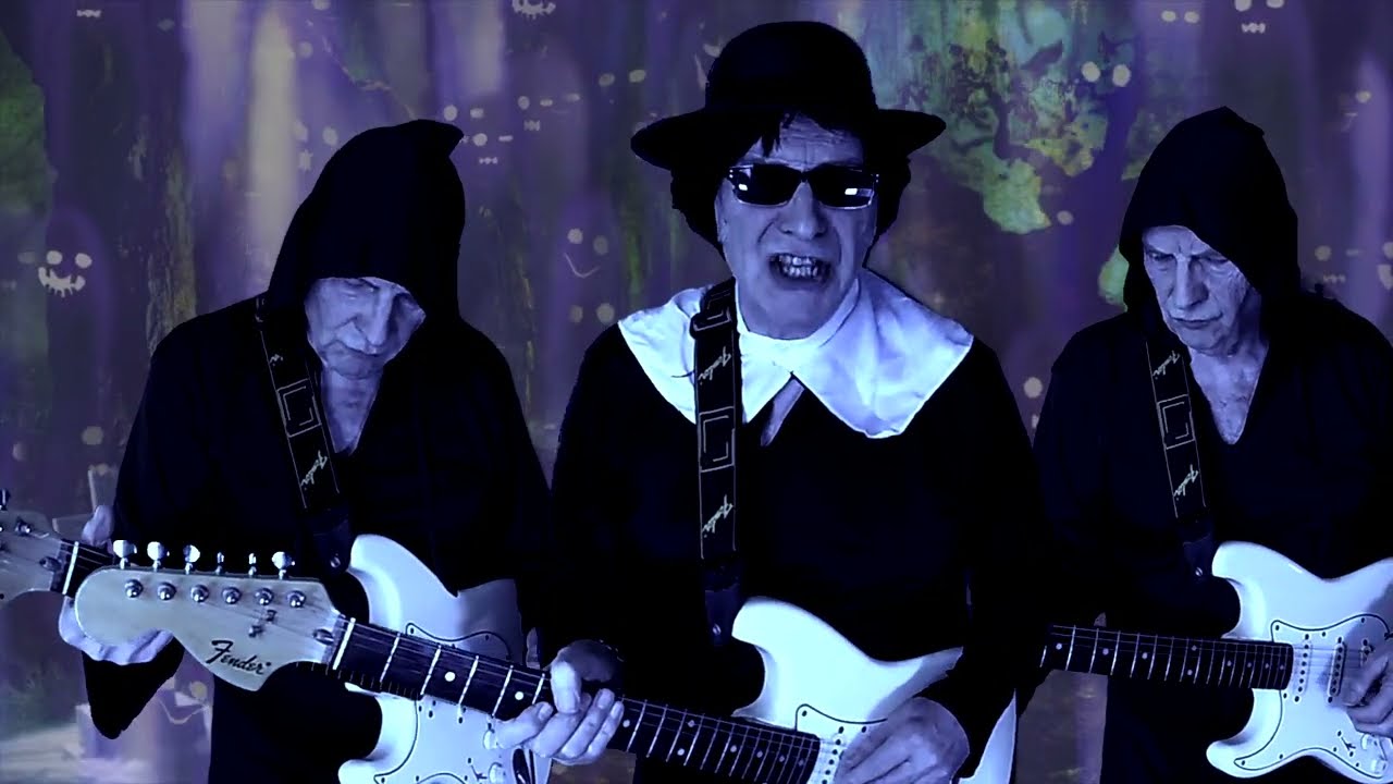 Race With The Devil (The Gun) #1960s #coversong - YouTube