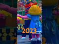 Ernie and Prairie Dawn do some jumping #sesameplace  #sesamestreet  #ernie  #prairiedawn