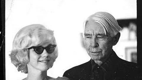 Marilyn Monroe & Carl Sandburg - Rare Unpublished Candid Photos. EXTREMELY RARE