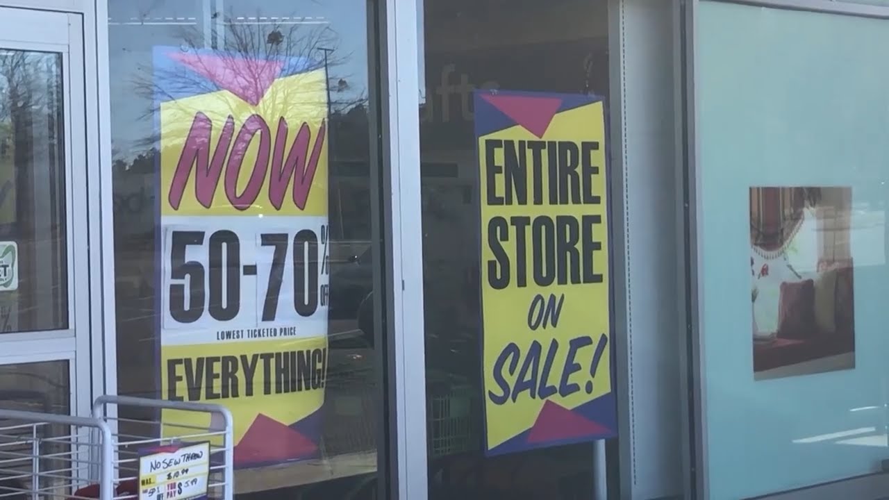 Shoppers hit stores early for Black Friday deals - YouTube
