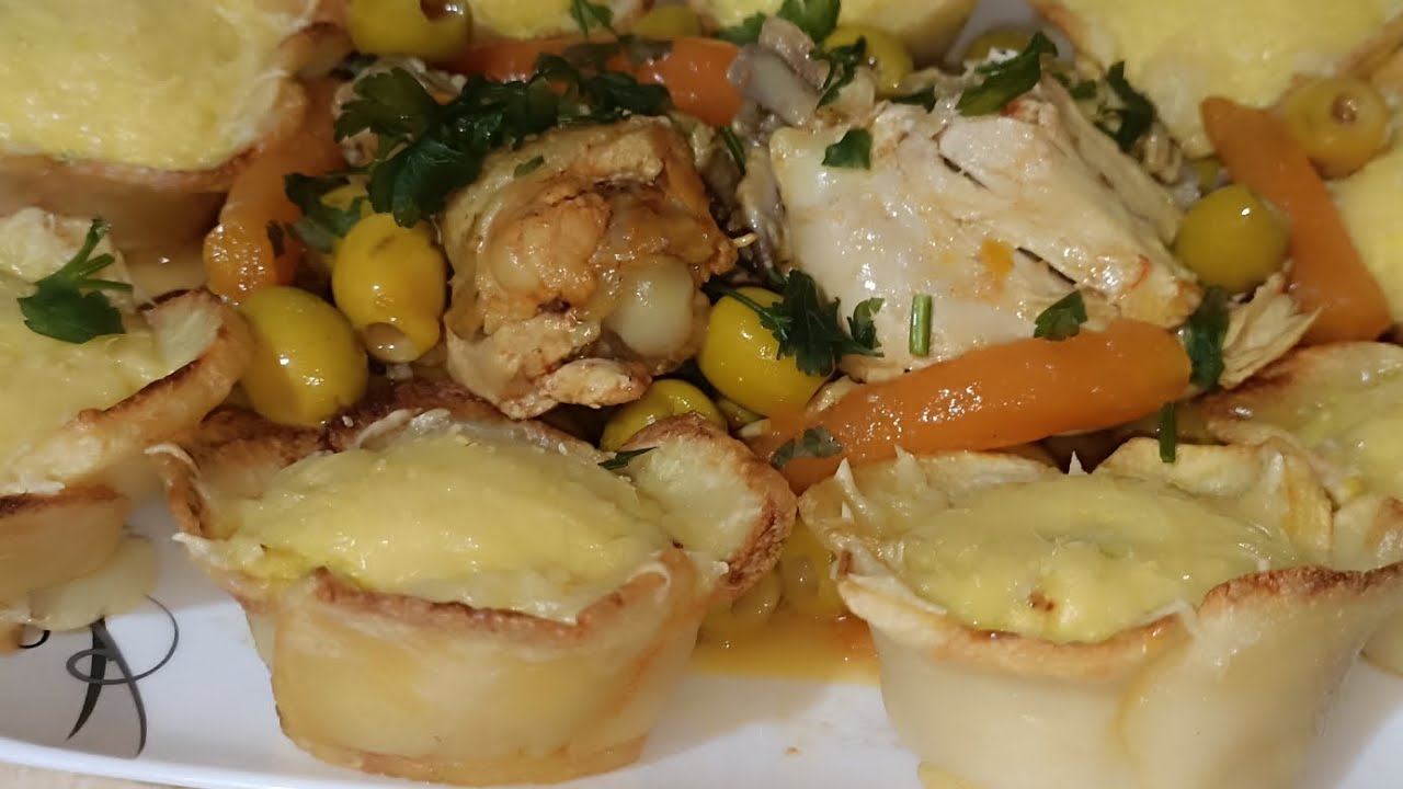 طجين الزيتون بكوب كيك صالي على شكل وردة وصفة رائعة بطريقة سهلة وبسيطة بزاف شابة فالشكل والبنة روعة😋😋