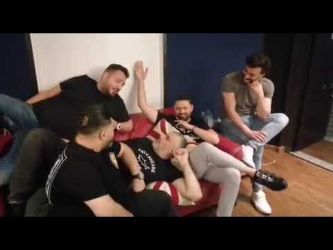 فارس كرم و فارس اسكندر في قمة العفوية