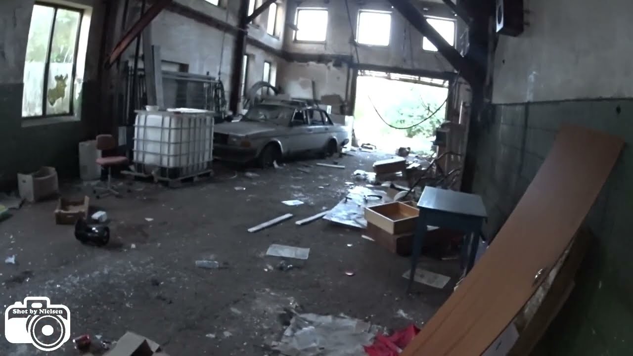 Forladt & Forfalden ~ Værkstedet