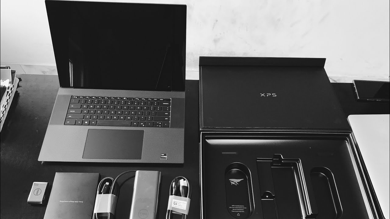 Dell XSP 17 Unboxing