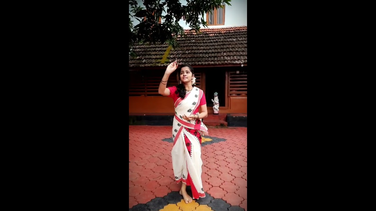 Ambalapuzhe Unni Kannanodu Nee  Dance Cover  Kavya Ajit