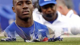 Giants RB David Wilson&#39;s career is over due to neck condition, said he&#39;s walking away from football