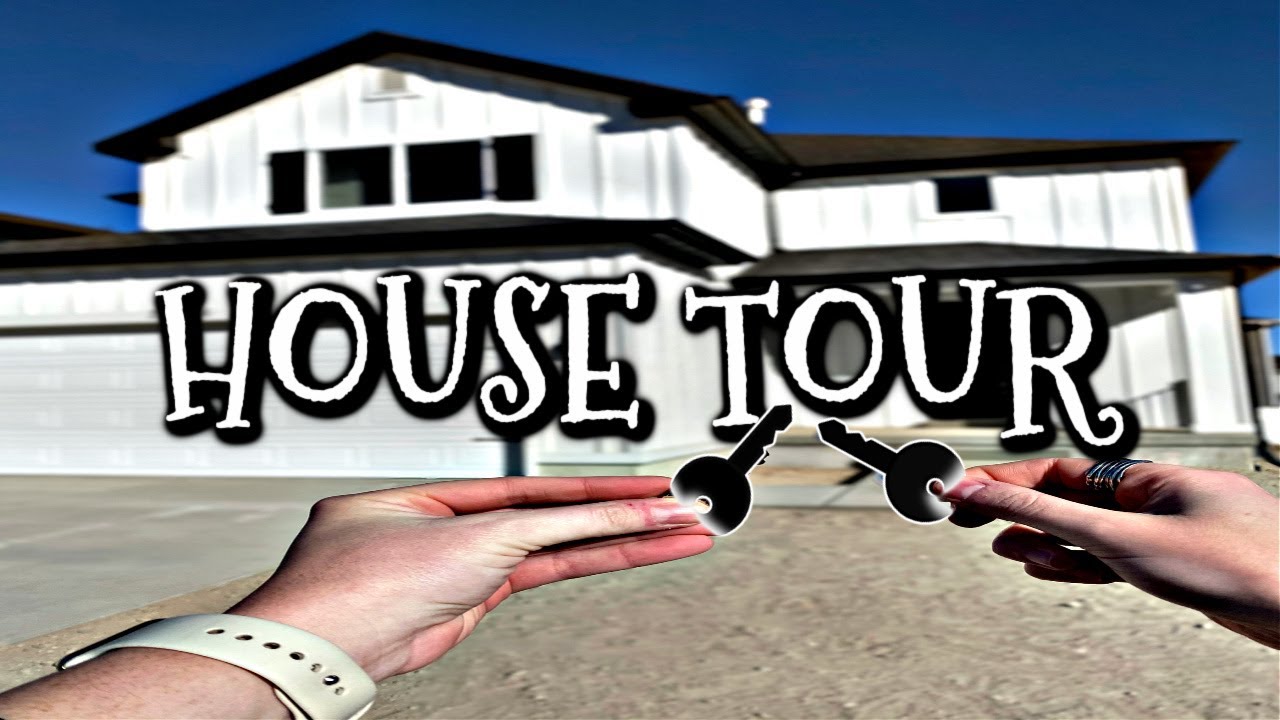 NEW HOUSE TOUR! | Vlogmas