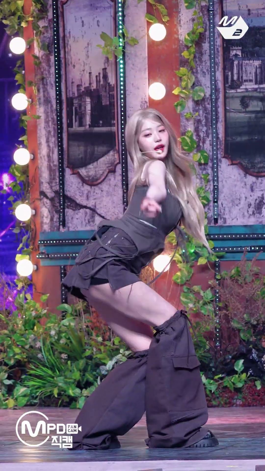 금발 미소녀 장원영 레전드 직캠 탄생