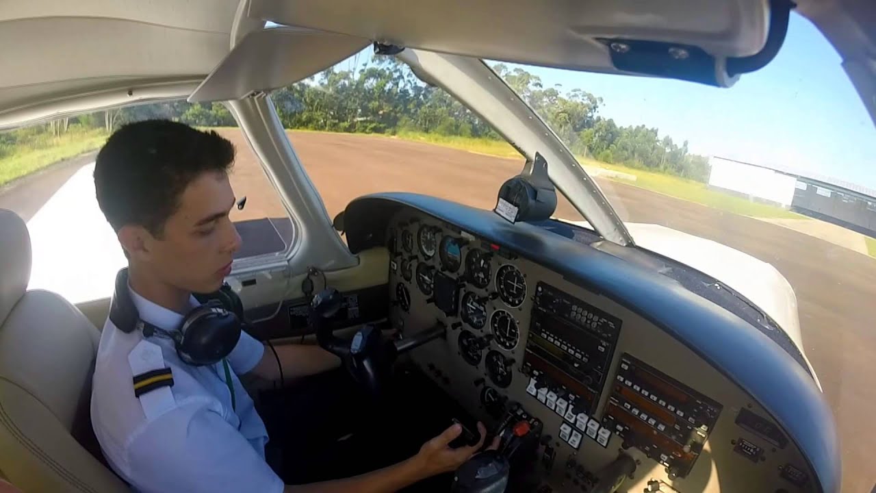 Startup Piper Warrior III