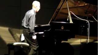 Keith Jarret Live 2012 Solo Piano Full 2 hr. Show, All Improvisation