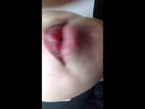 24歳学生です