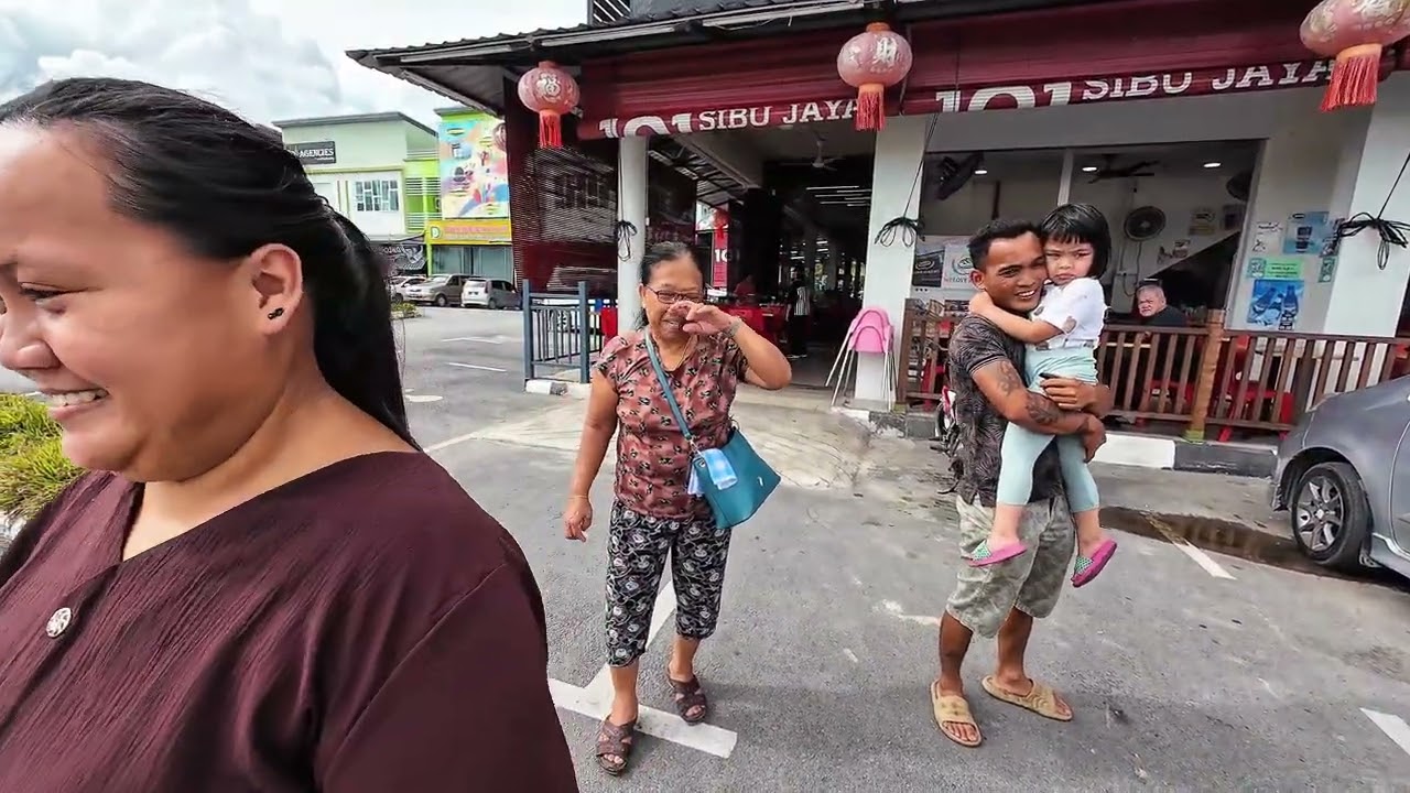 BUJANG SIGAT MAHU GUNTING RAMBUT // SINGGAH MAKAN DULU BERSAMA MENTUA // 