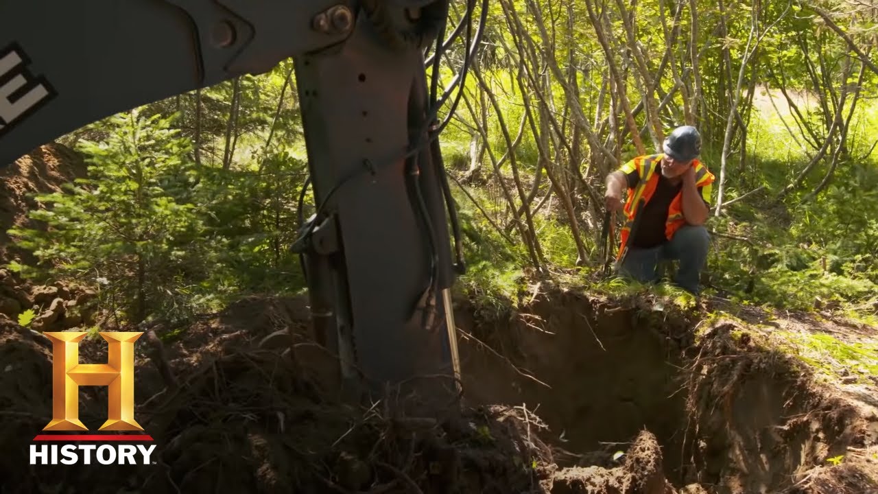 The Curse of Oak Island: THE OAK ISLAND CURSE STRIKES AGAIN (Season 8