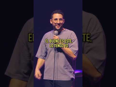 ESPAÑOLES NO 💔 #comedia #humor #standup #standupcomedy #monologo thumbnail