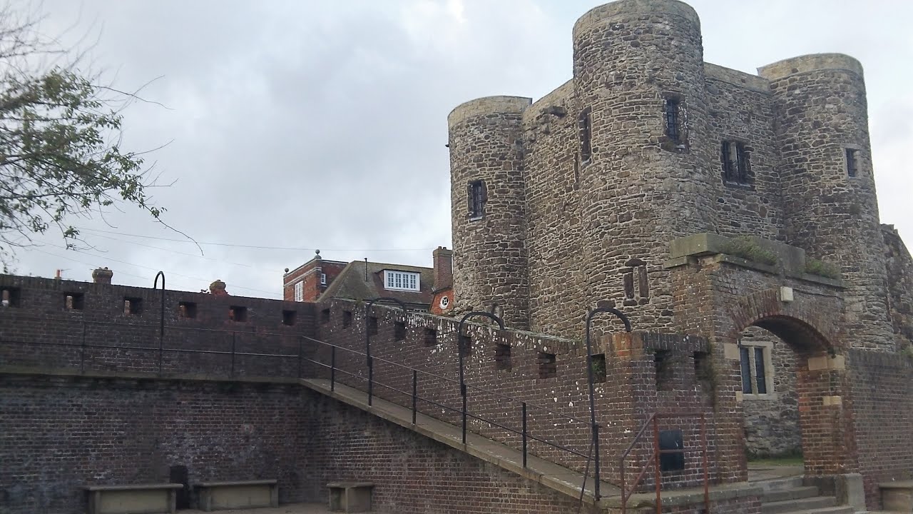 Castles: Rye Castle : Ypres Tower, The Woman's Tower Story