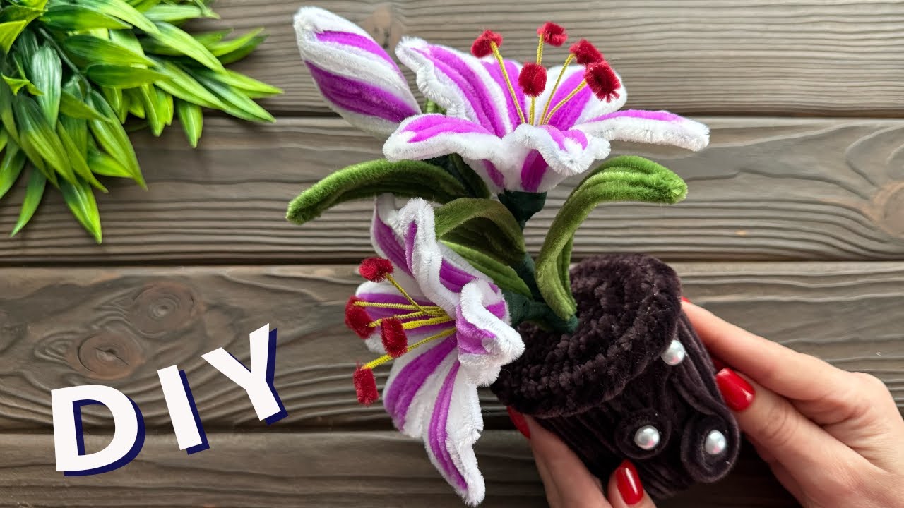 How to Make Lily from Chenille Stems Pipe Cleaner Flowers