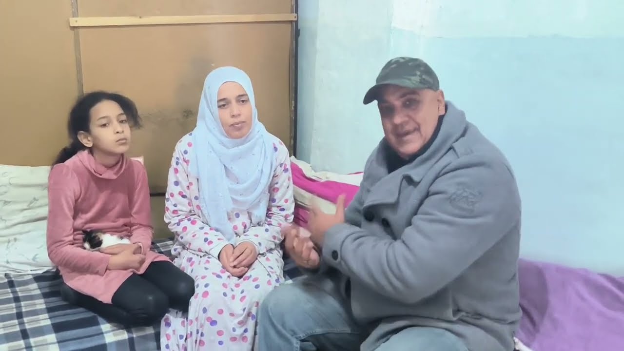 شاهد حقيقة الأم غزلان وبناتها يعانون من الورم قلة الشي والفقر...الهاتف للتواصل 0622127871 سيدي غريب
