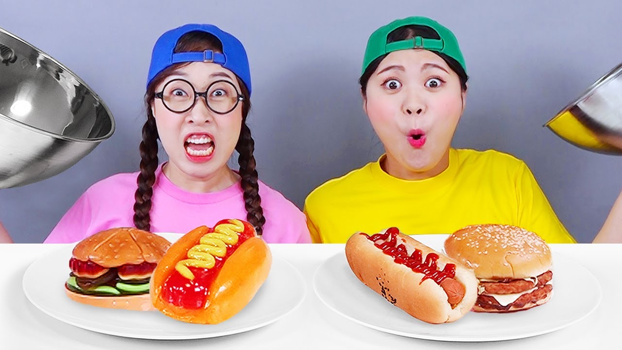 Tantangan Cokelat Gummy VS Nyata DONA