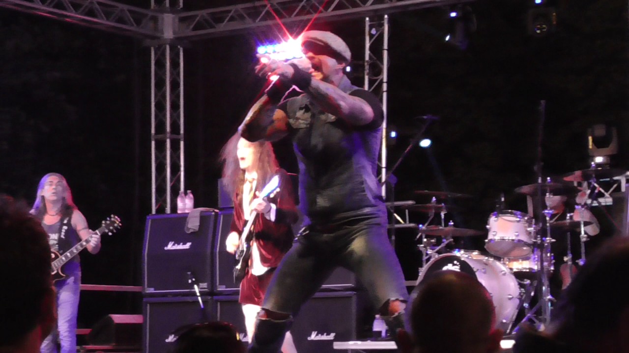 RIFF RAFF ( italian AC/DC Tribute Band) @ Festa della Birra, Senna ...