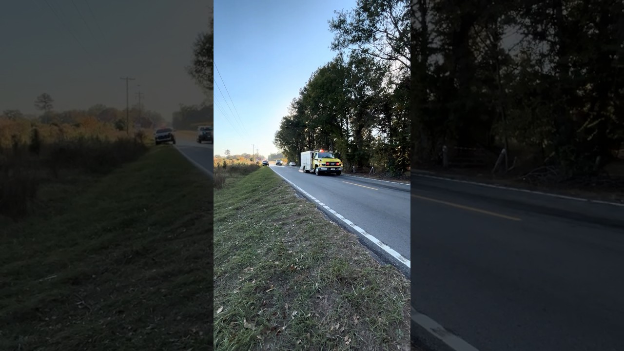 Structural fire in Edgefield County, volunteer firefighters arriving