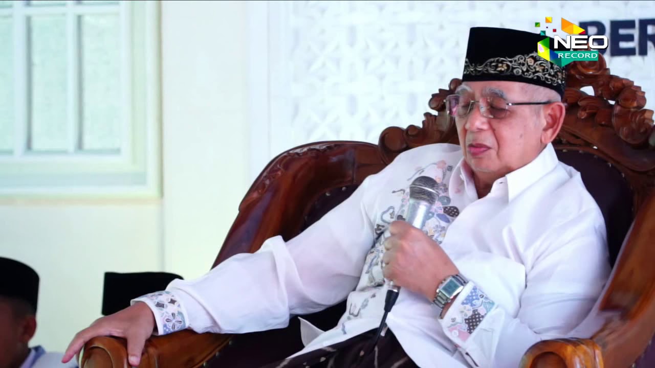 TAUSIAH KH. M ULIN NUHA ARWANI DAN KH M ULIL ALBAB ARWANI KUDUS