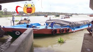 [733] Captains risked their lives to steer barges into the dam's soon-to-be-closing gate by NGUYEN CHE LINH CHANNEL 15,314 views 8 days ago 16 minutes