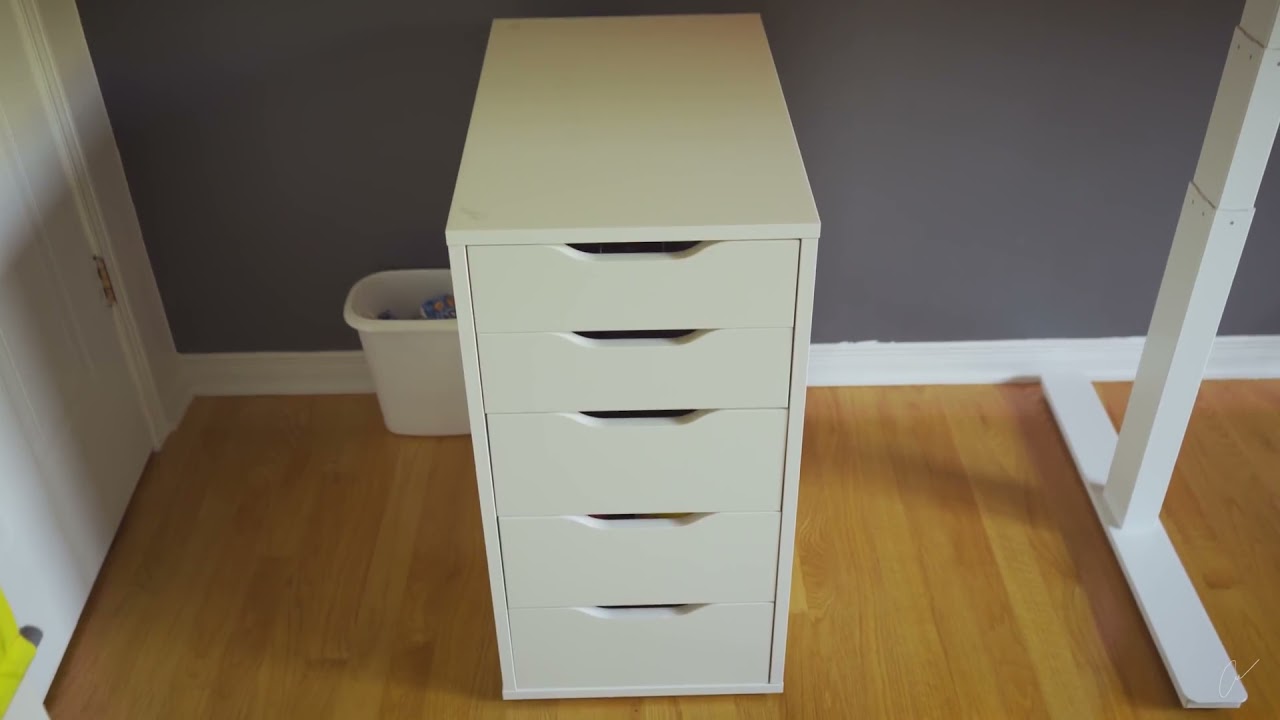 yt1s com   The Dream Desk Setup  Workspace  Desk Tour 2020