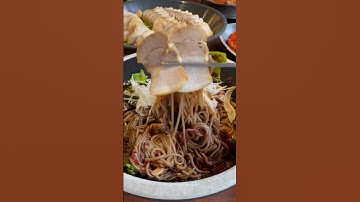 가성비 최강의 교대족발 교대막국수 - 더맛있는족발보쌈 교대점